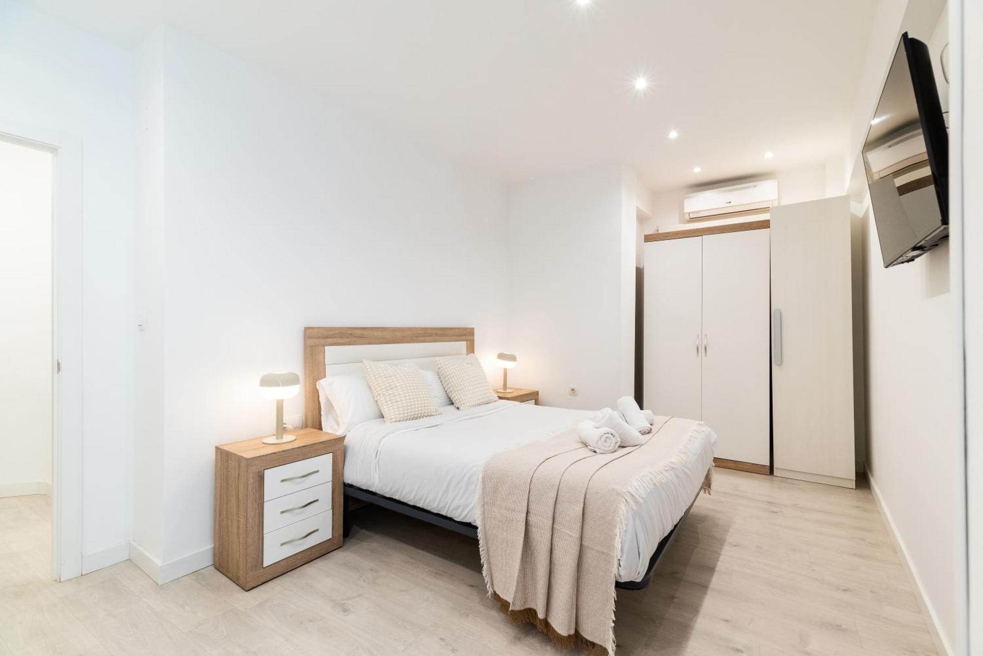 Wekey Homes Granada, Elvira Suites Centro Exterior foto