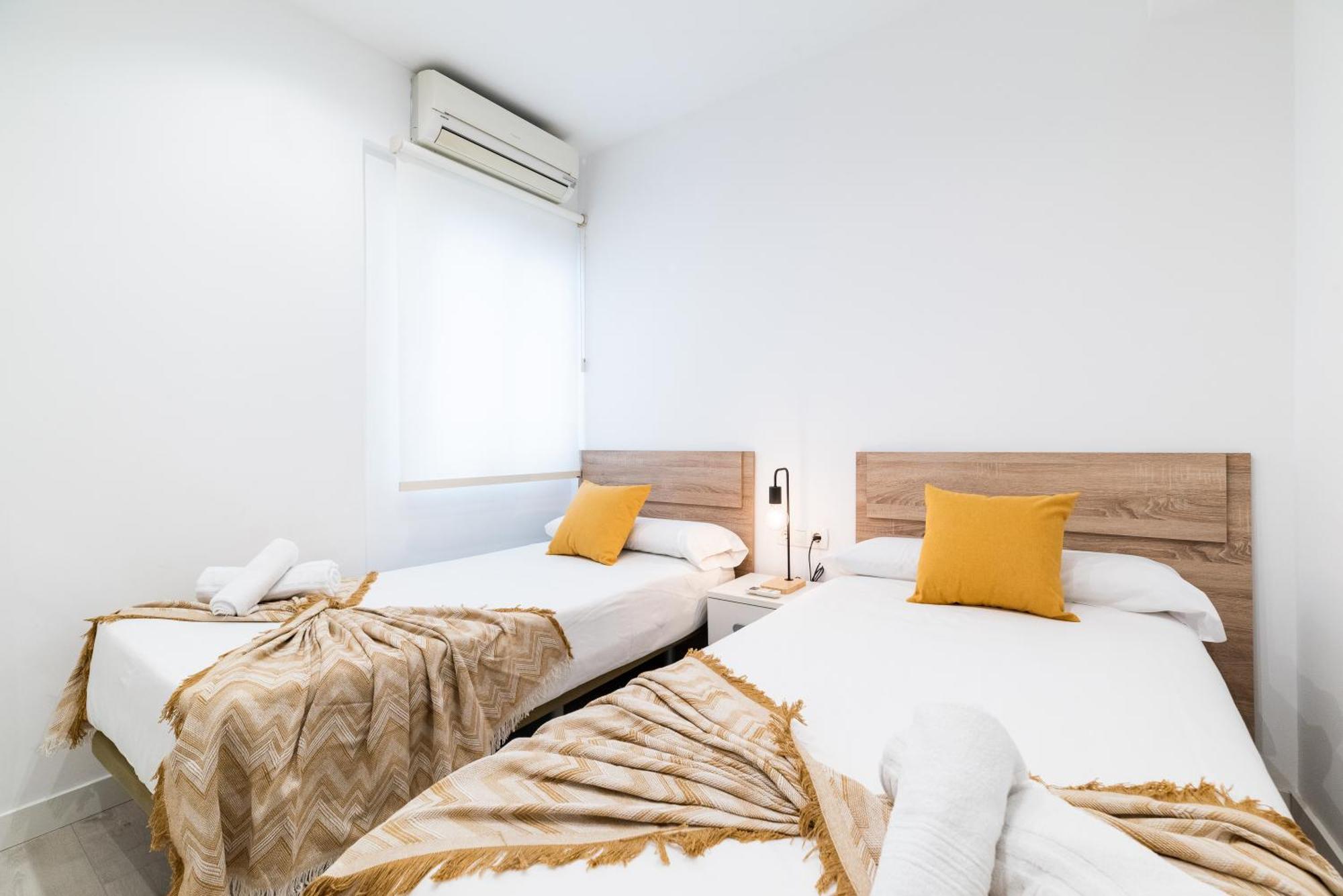 Wekey Homes Granada, Elvira Suites Centro Exterior foto