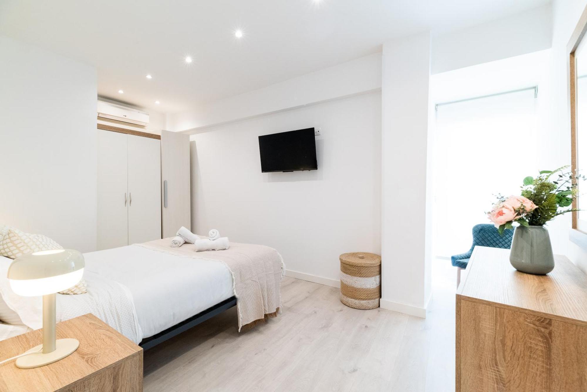 Wekey Homes Granada, Elvira Suites Centro Exterior foto